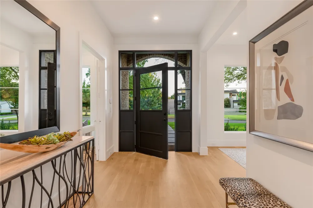 4125 Highgrove Drive Dallas, TX 75220