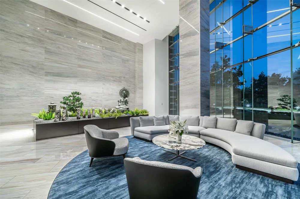 3130 Harwood Street #2305 Dallas, TX 75201