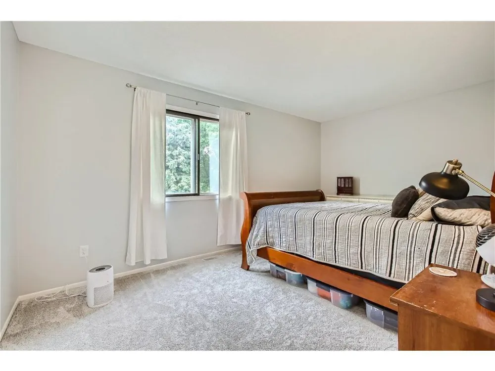 5940 Fernwood Street Shoreview, MN 55126