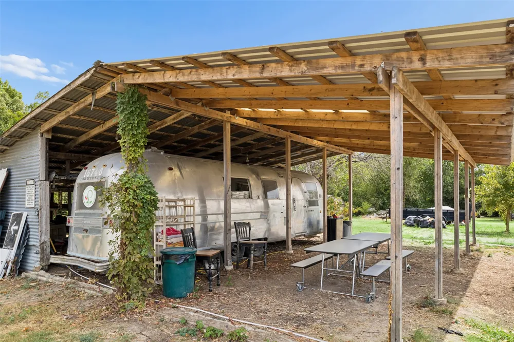7505 CR 201 McKinney, TX 75071