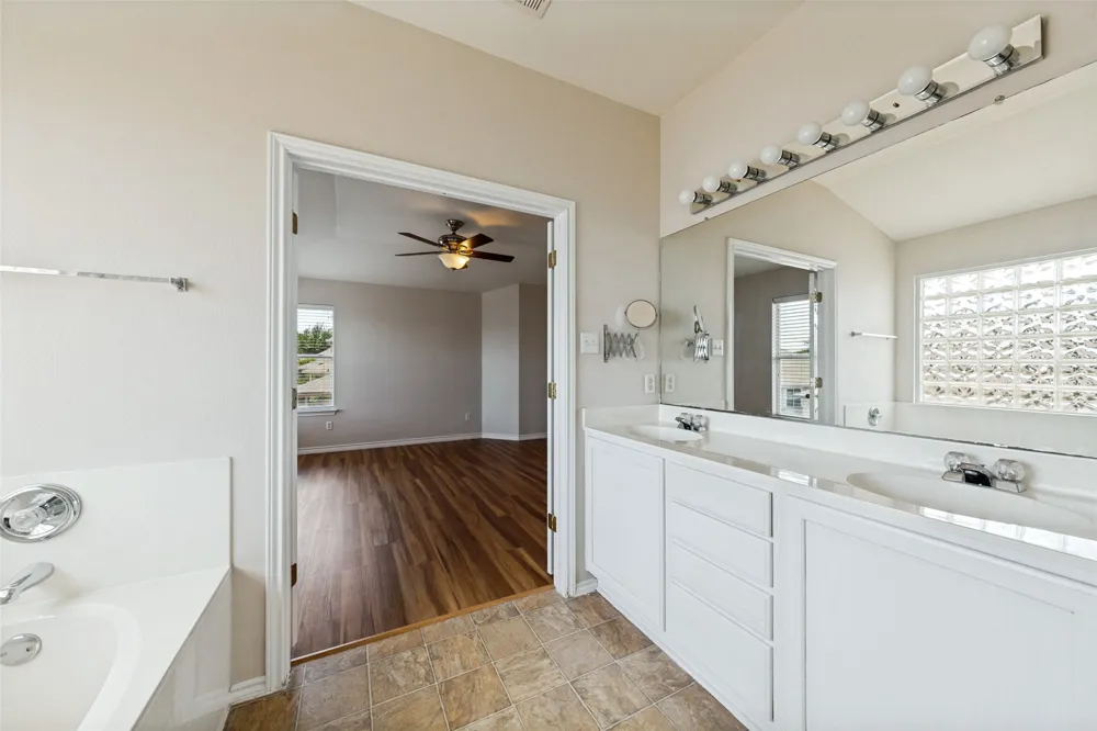 11205 Conchos River Trail Austin, TX 78717