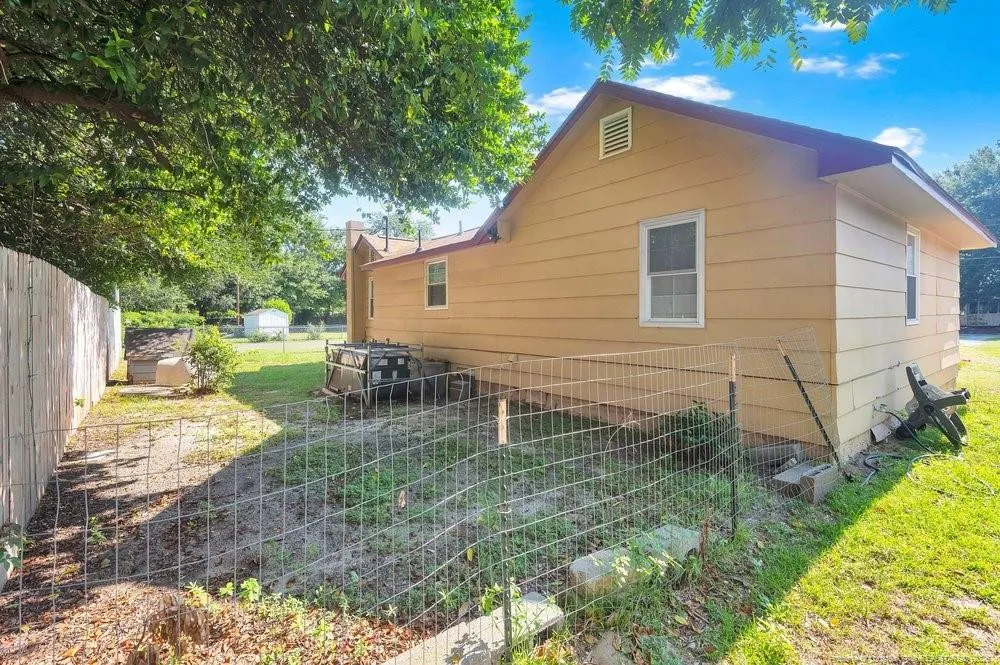 3552 & 3560 Tart Street Fayetteville, NC 28306
