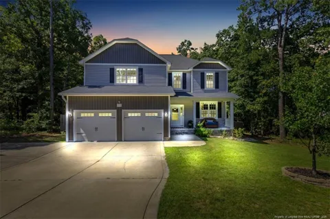 213 Stella Way