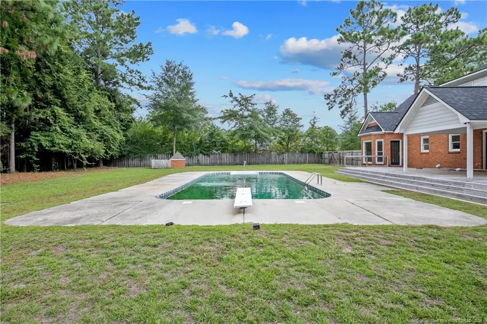 6428 Barbour Lake Road Fayetteville, NC 28306