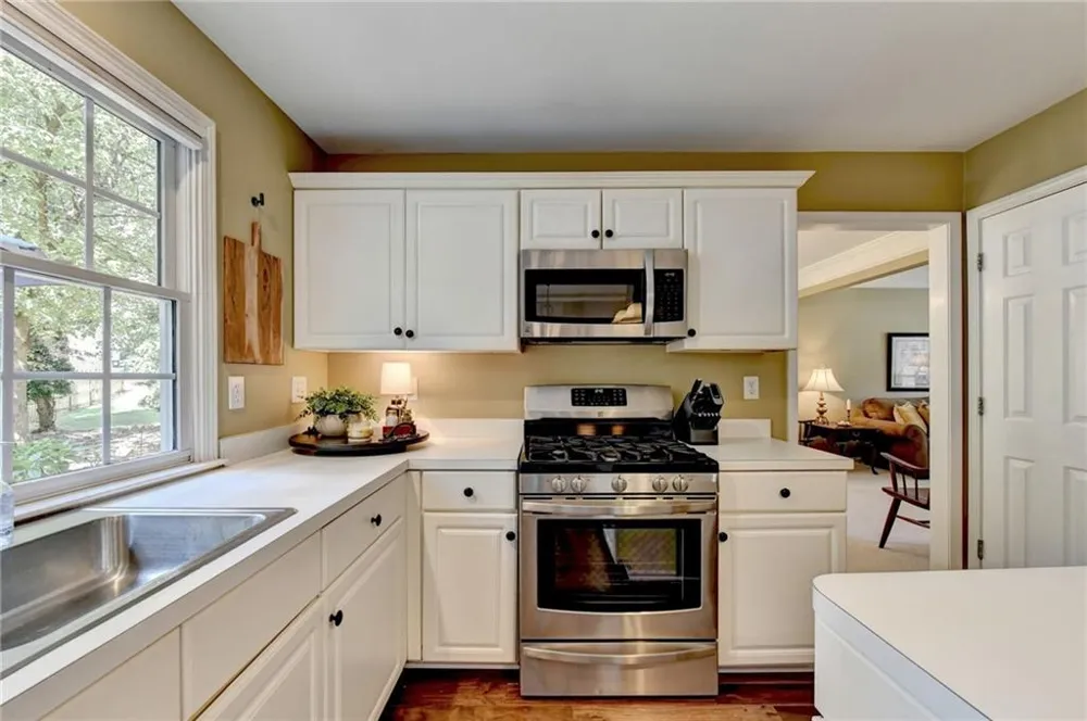 220 Ganton Court Johns Creek, GA 30097