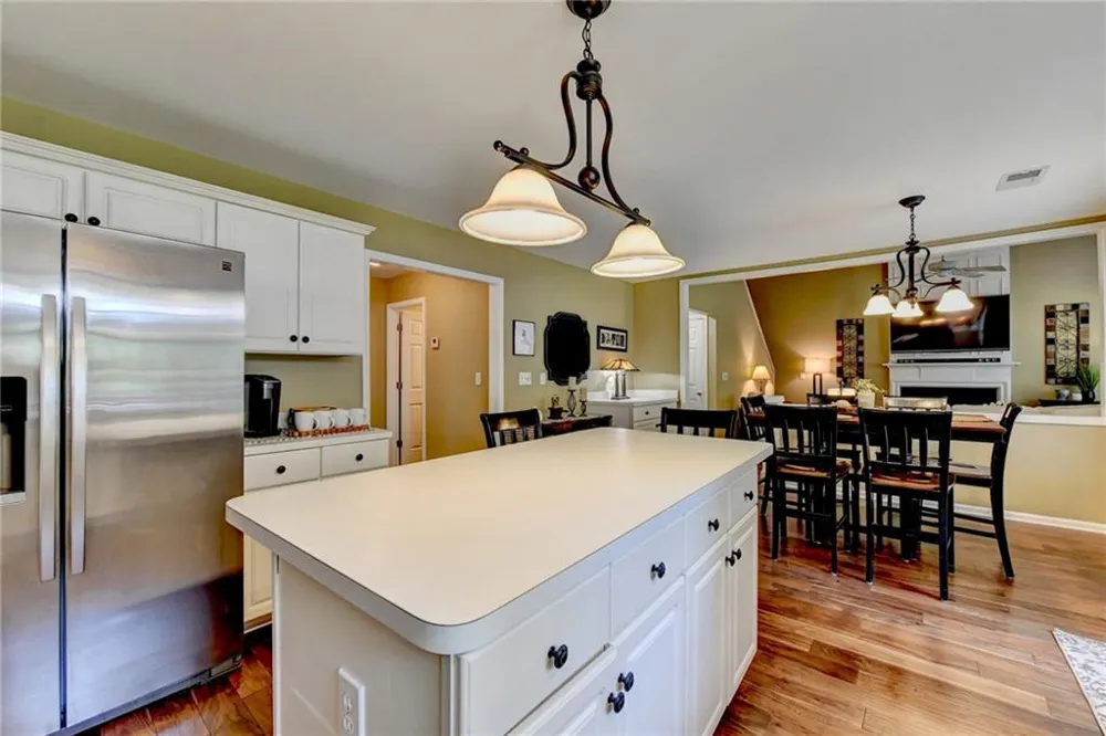 220 Ganton Court Johns Creek, GA 30097