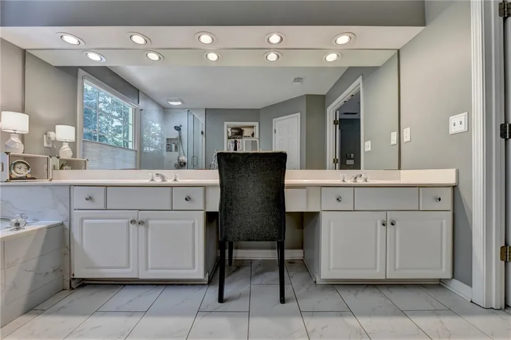 220 Ganton Court Johns Creek, GA 30097