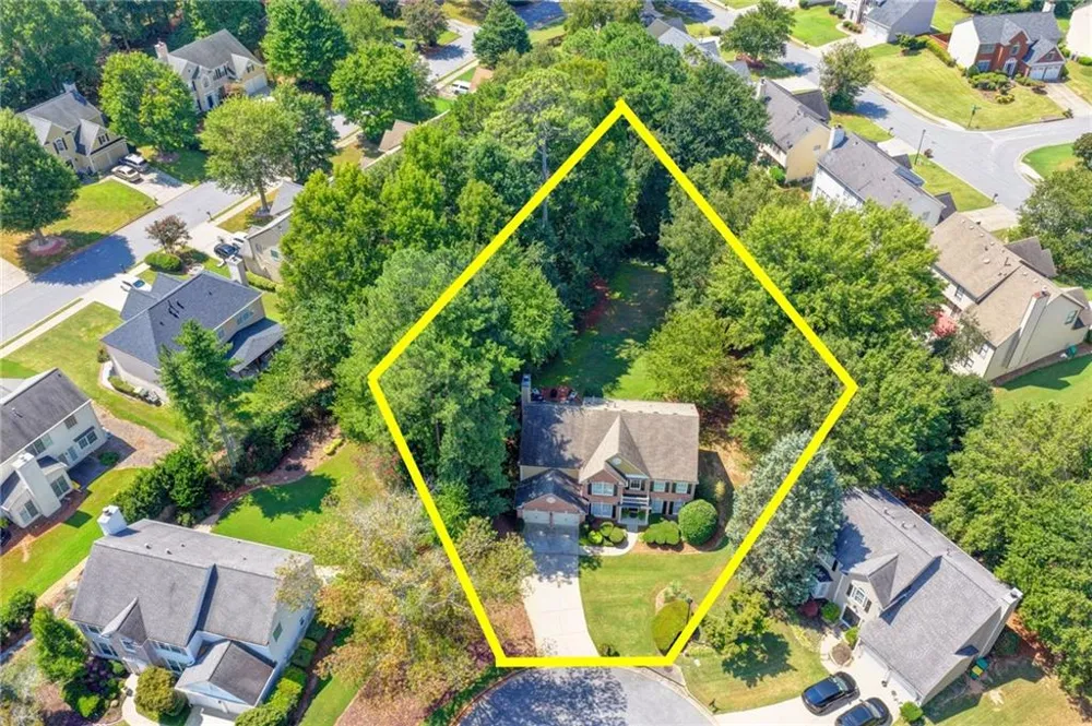 220 Ganton Court Johns Creek, GA 30097