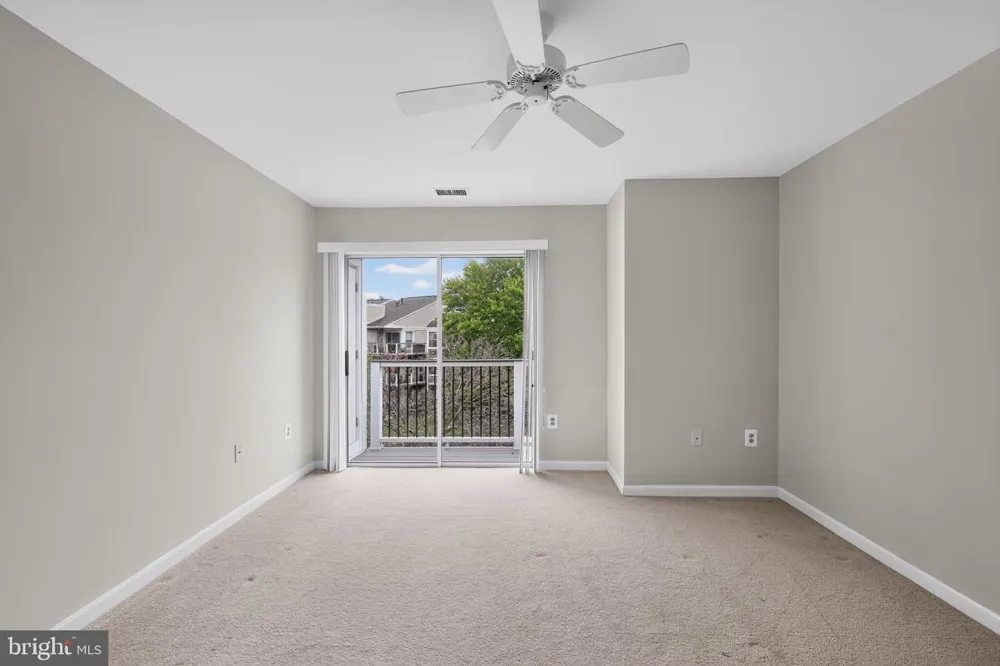 20604 CORNSTALK TERRACE #301 Ashburn, VA 20147