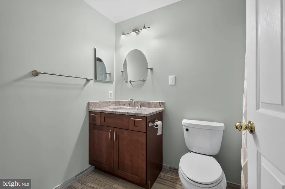 20604 CORNSTALK TERRACE #301 Ashburn, VA 20147