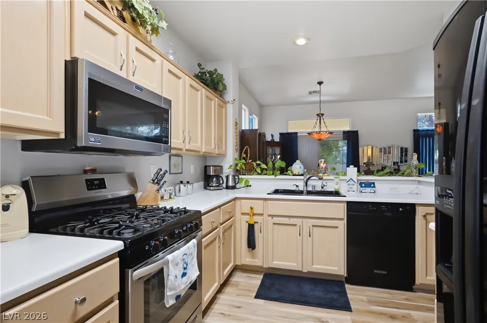 2002 Bellview Street Las Vegas, NV 89134