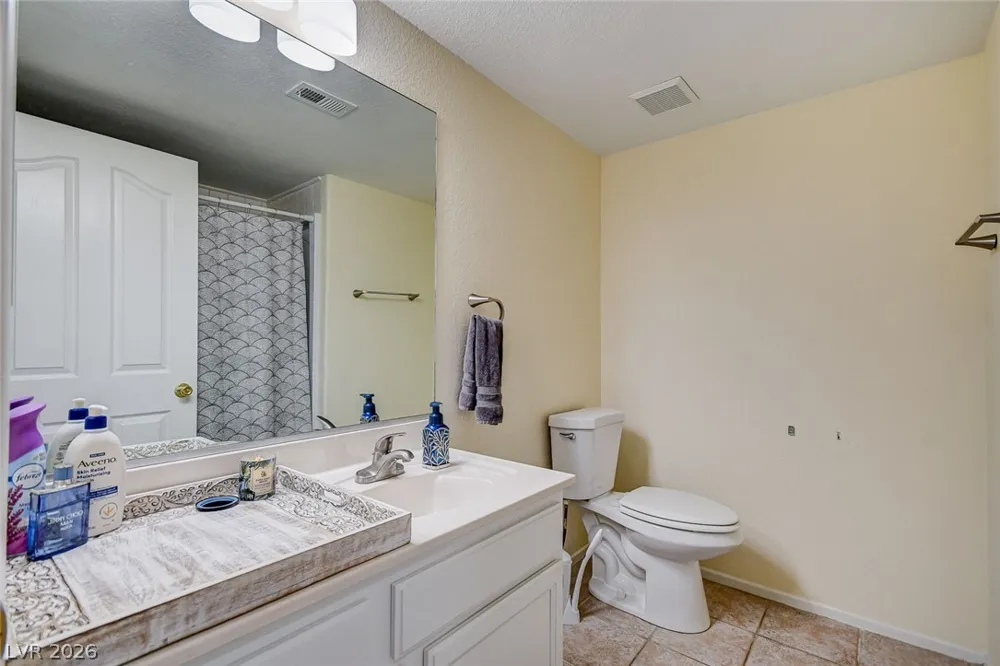 8301 Boseck Drive #107 Las Vegas, NV 89145