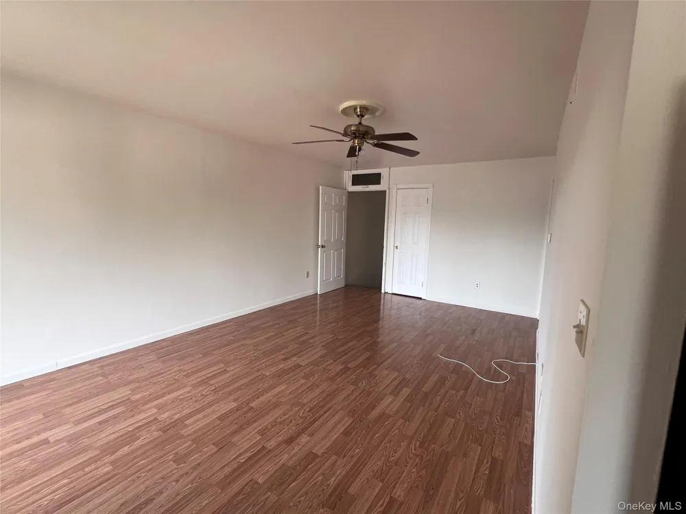 26 Cooper #403 Poughkeepsie, NY 12603