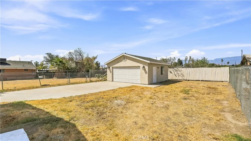 164 E Valley Street San Bernardino, CA 92408