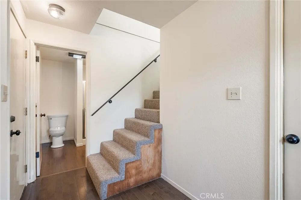 358 28th Hermosa Beach, CA 90254