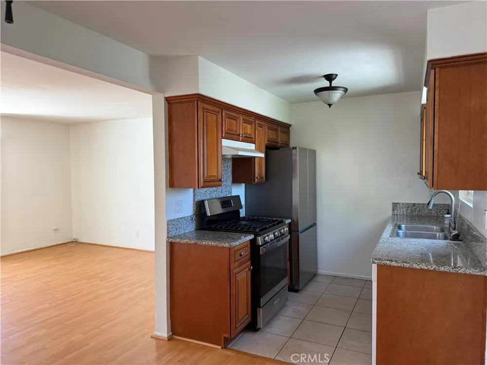 222 20th Huntington Beach, CA 92648
