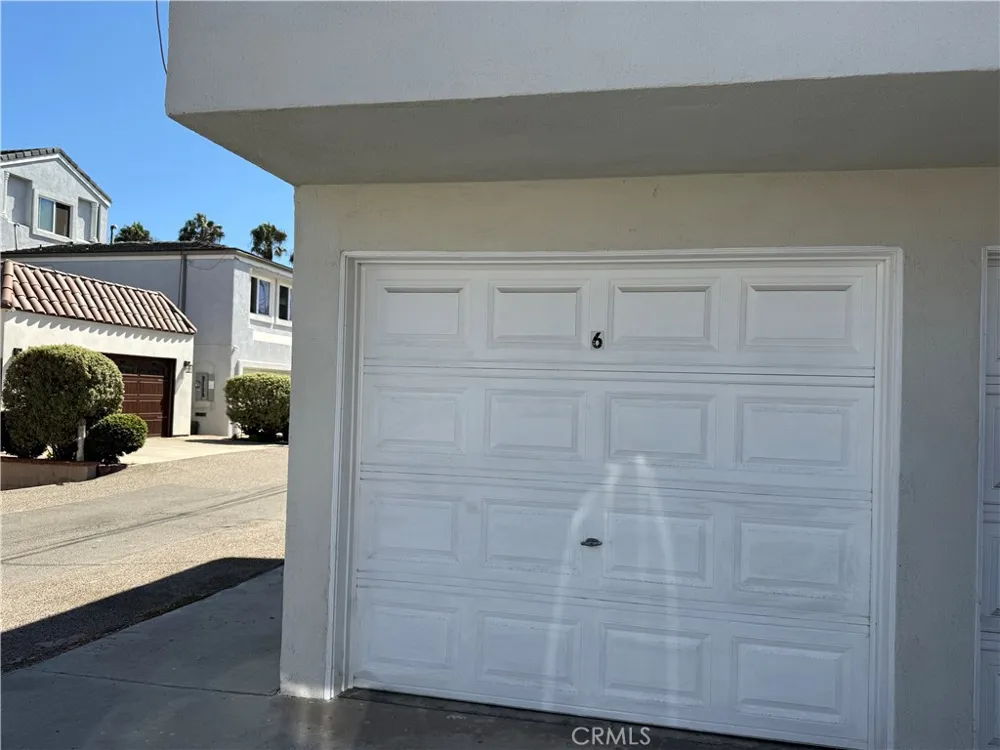 222 20th Huntington Beach, CA 92648