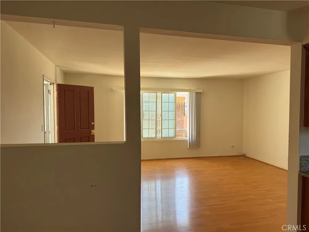 222 20th Huntington Beach, CA 92648