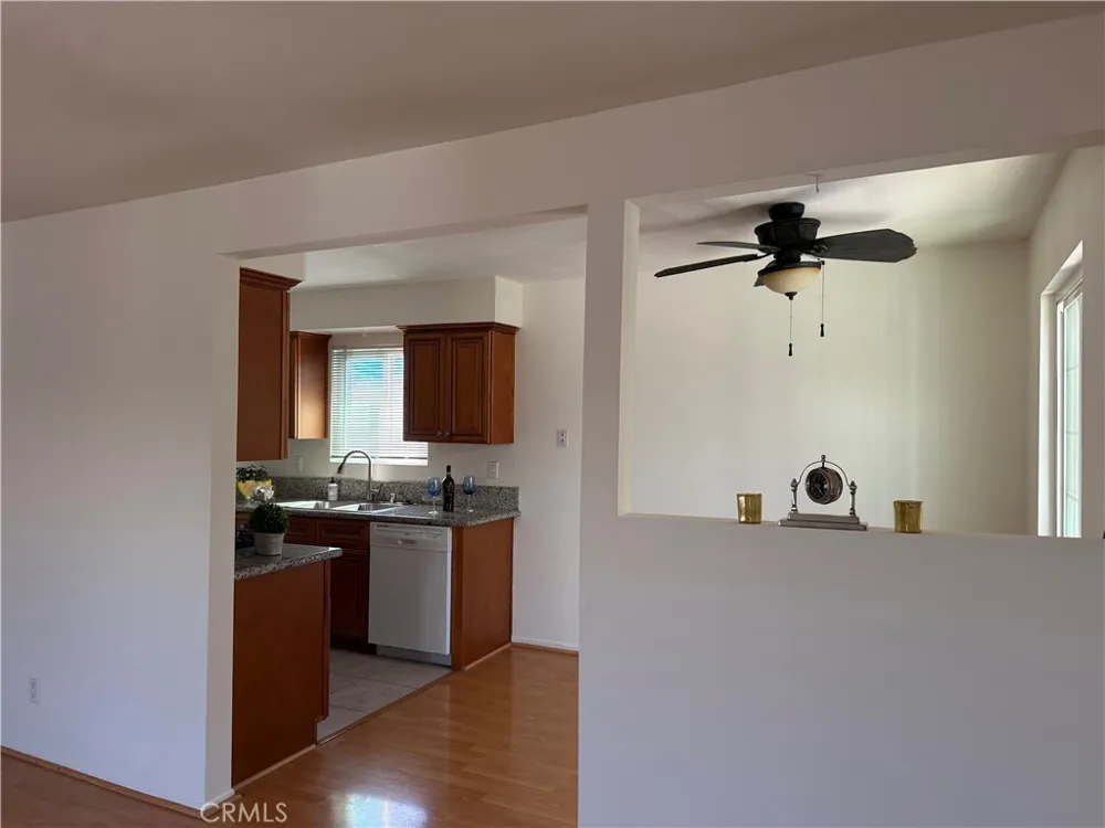 222 20th Huntington Beach, CA 92648