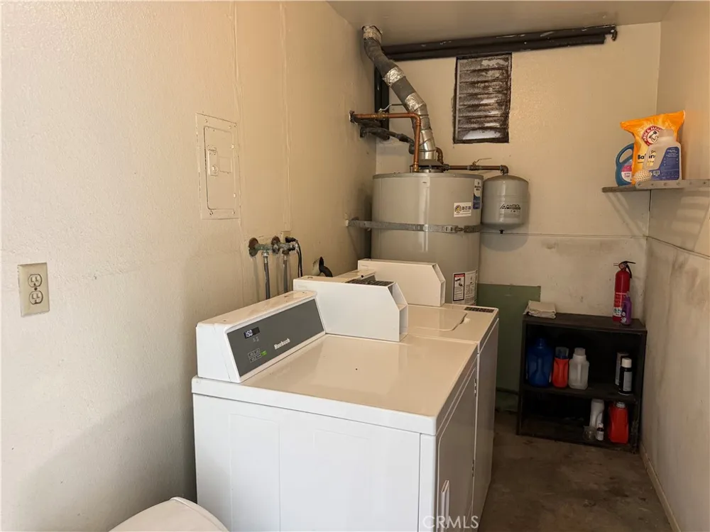 222 20th Huntington Beach, CA 92648