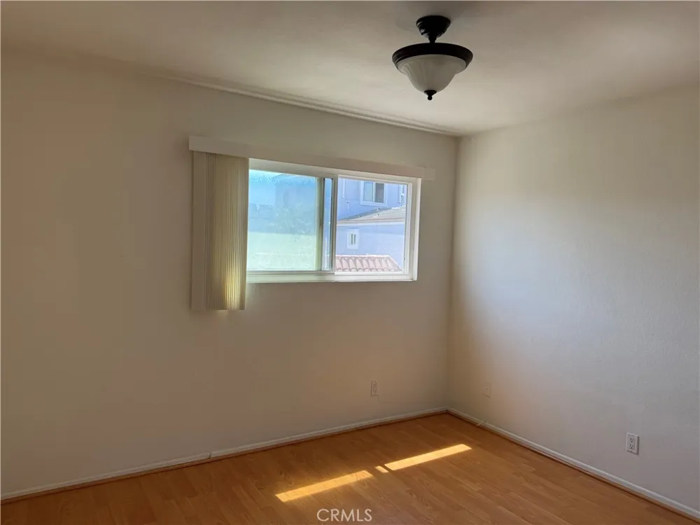 222 20th Huntington Beach, CA 92648