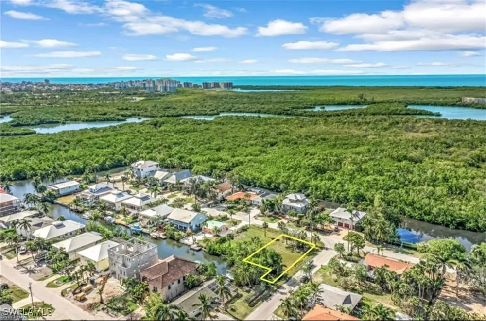 Venetian Way Naples, FL 34110