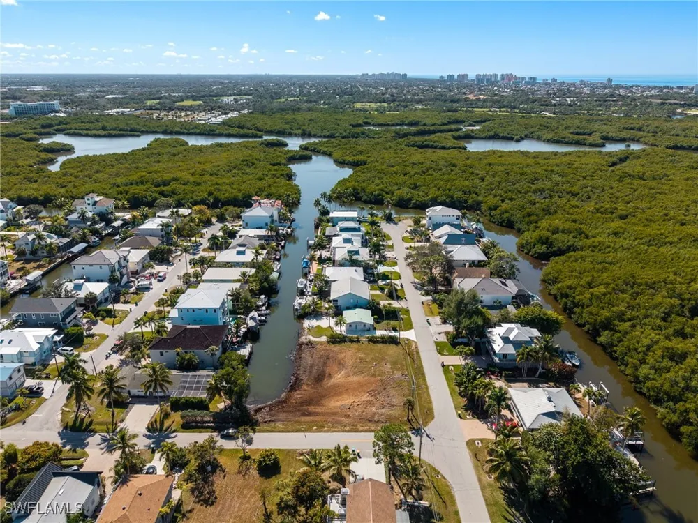 Venetian Way Naples, FL 34110