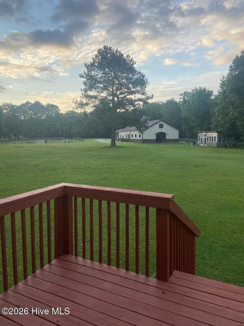 3324 Stag Park Road Burgaw, NC 28425