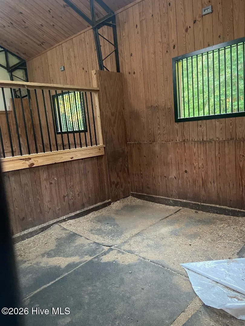 3324 Stag Park Road Burgaw, NC 28425