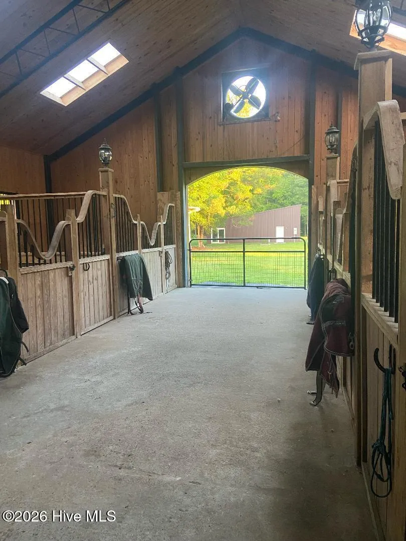 3324 Stag Park Road Burgaw, NC 28425