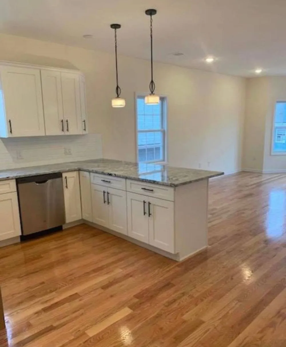 206 JOHN ST Harrison, NJ 07029