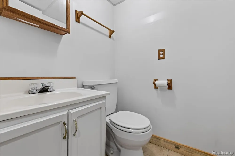 310 Tamarac Drive Davison City, MI 48423