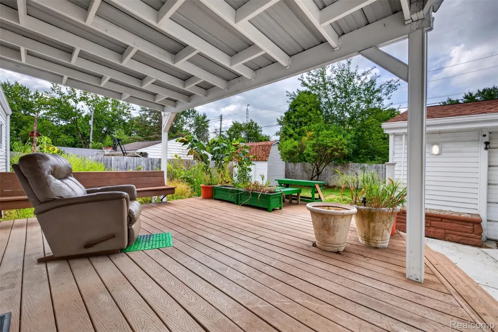 310 Tamarac Drive Davison City, MI 48423