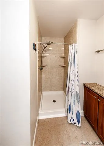 16 Sutherland Court Highlands Ranch, CO 80130