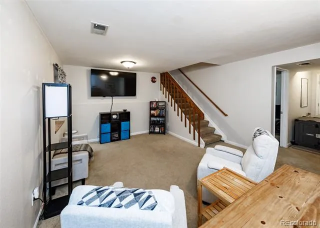 16 Sutherland Court Highlands Ranch, CO 80130