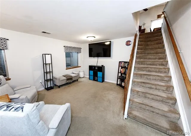 16 Sutherland Court Highlands Ranch, CO 80130