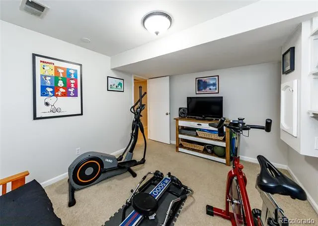 16 Sutherland Court Highlands Ranch, CO 80130