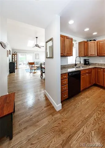 16 Sutherland Court Highlands Ranch, CO 80130