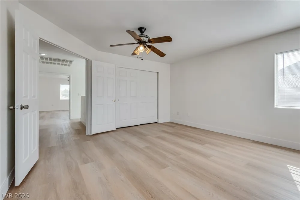 221 Lenape Heights Avenue Las Vegas, NV 89148