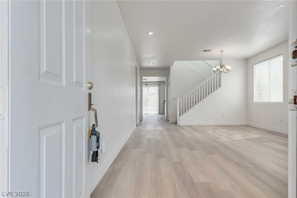 221 Lenape Heights Avenue Las Vegas, NV 89148