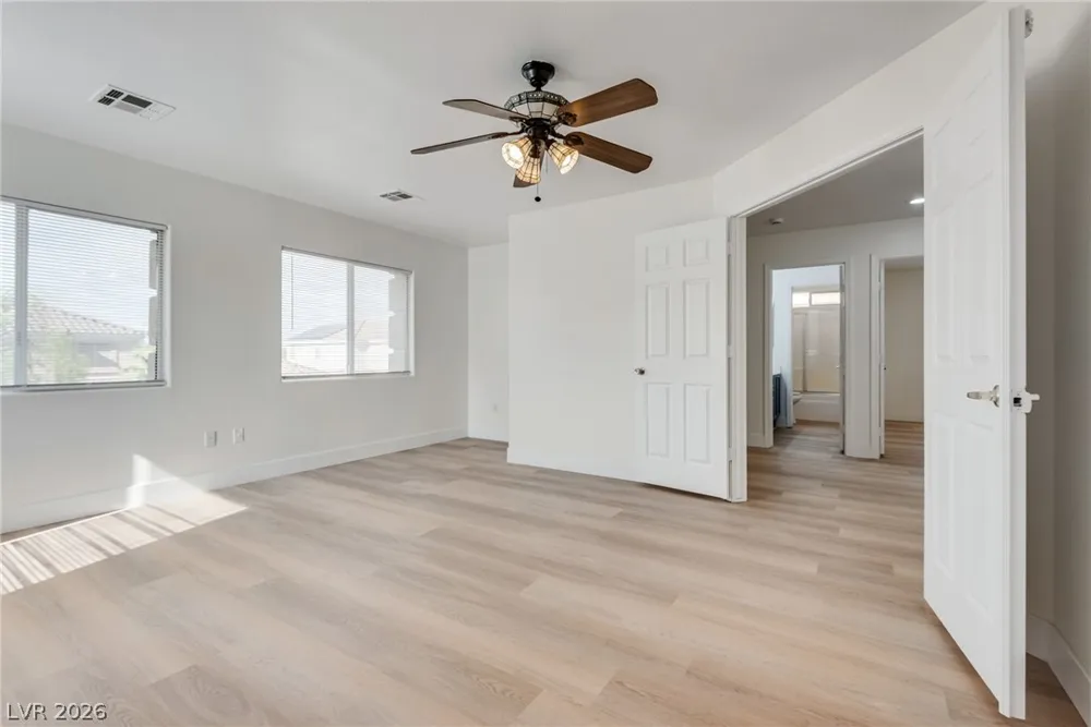 221 Lenape Heights Avenue Las Vegas, NV 89148