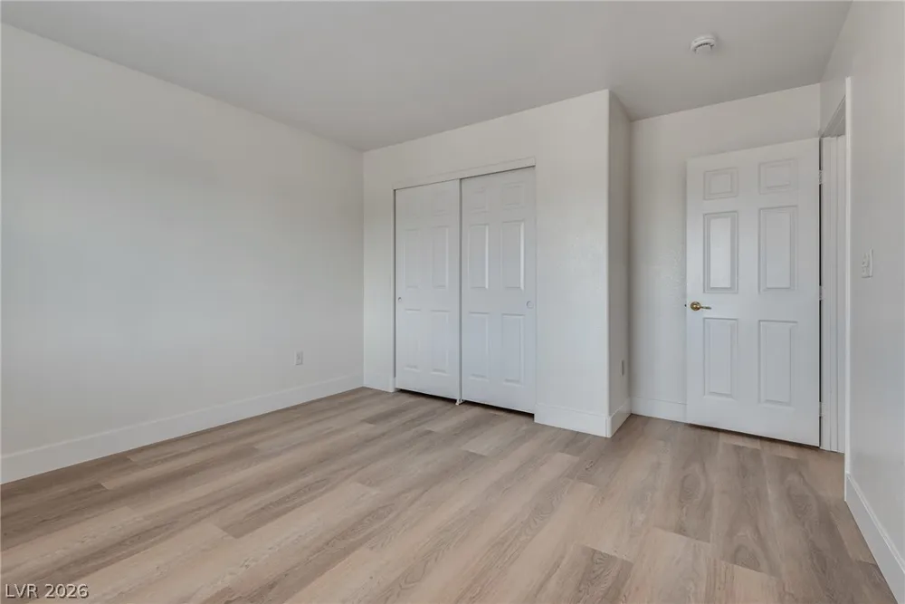 221 Lenape Heights Avenue Las Vegas, NV 89148