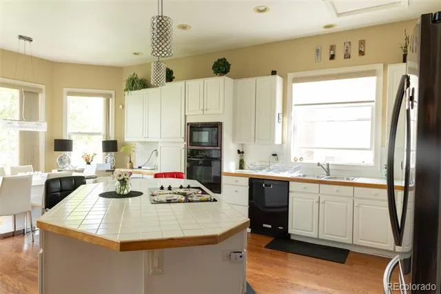 5944 S Ireland Court Aurora, CO 80016