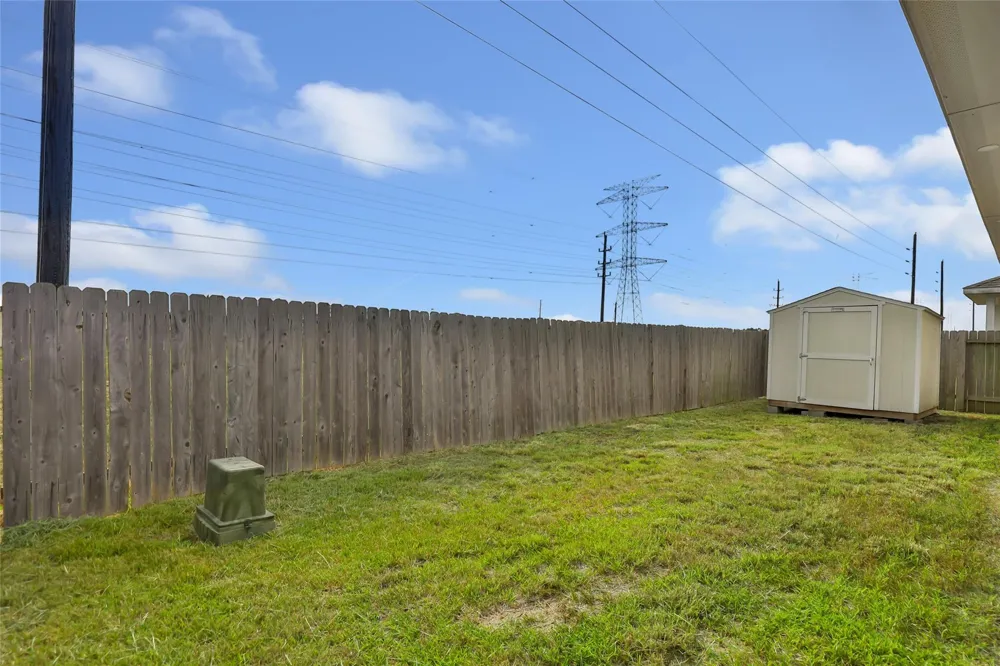 8026 Brooks Crossing Drive Baytown, TX 77521