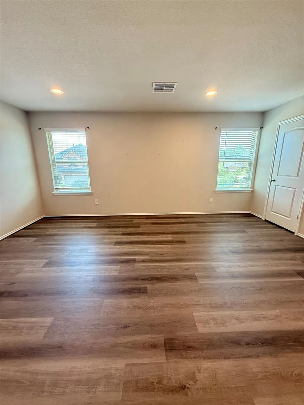 9278 Inland Leather Lane Conroe, TX 77385