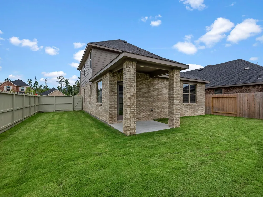 9278 Inland Leather Lane Conroe, TX 77385