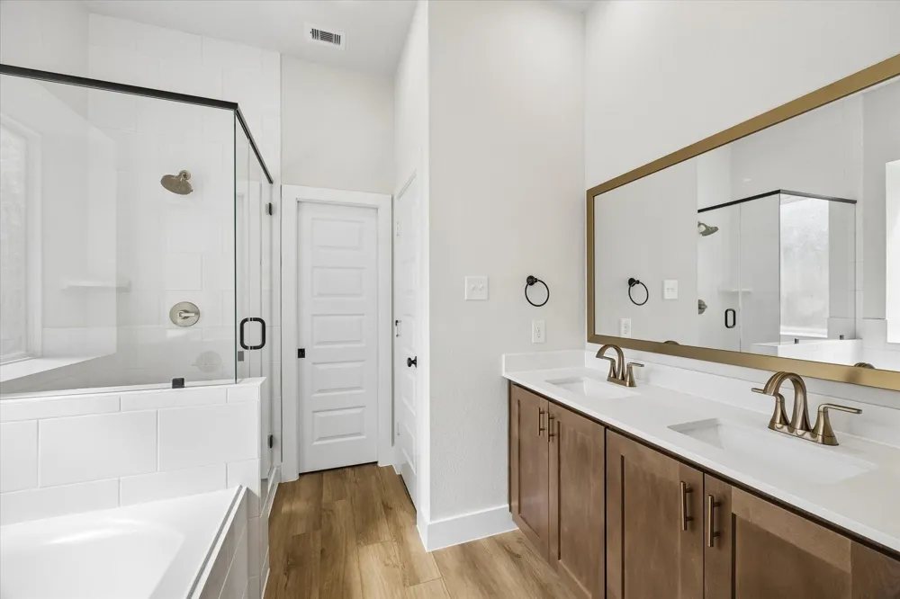 10814 Windswept Montgomery, TX 77356