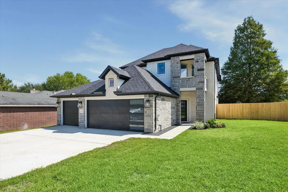 10814 Windswept Montgomery, TX 77356