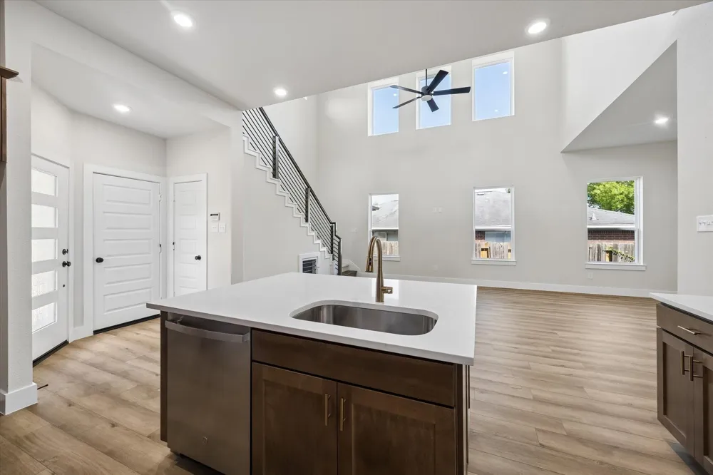 10814 Windswept Montgomery, TX 77356