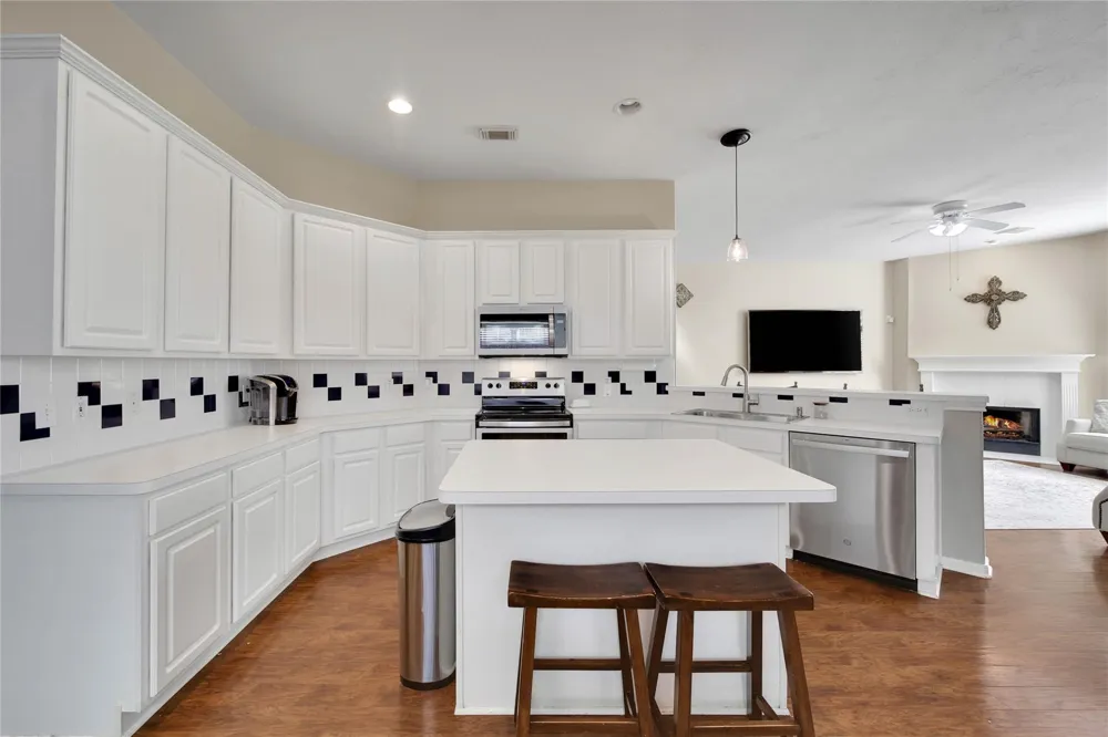 15734 Bending Birch Drive Cypress, TX 77433